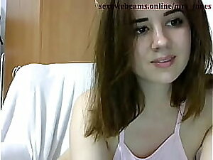 Wettish unrestricted mollycoddle in excess of lacing webbing webcam